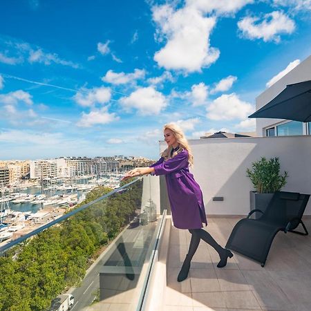 The Address Seafront Suites With Hot Tub Pietà Exterior foto