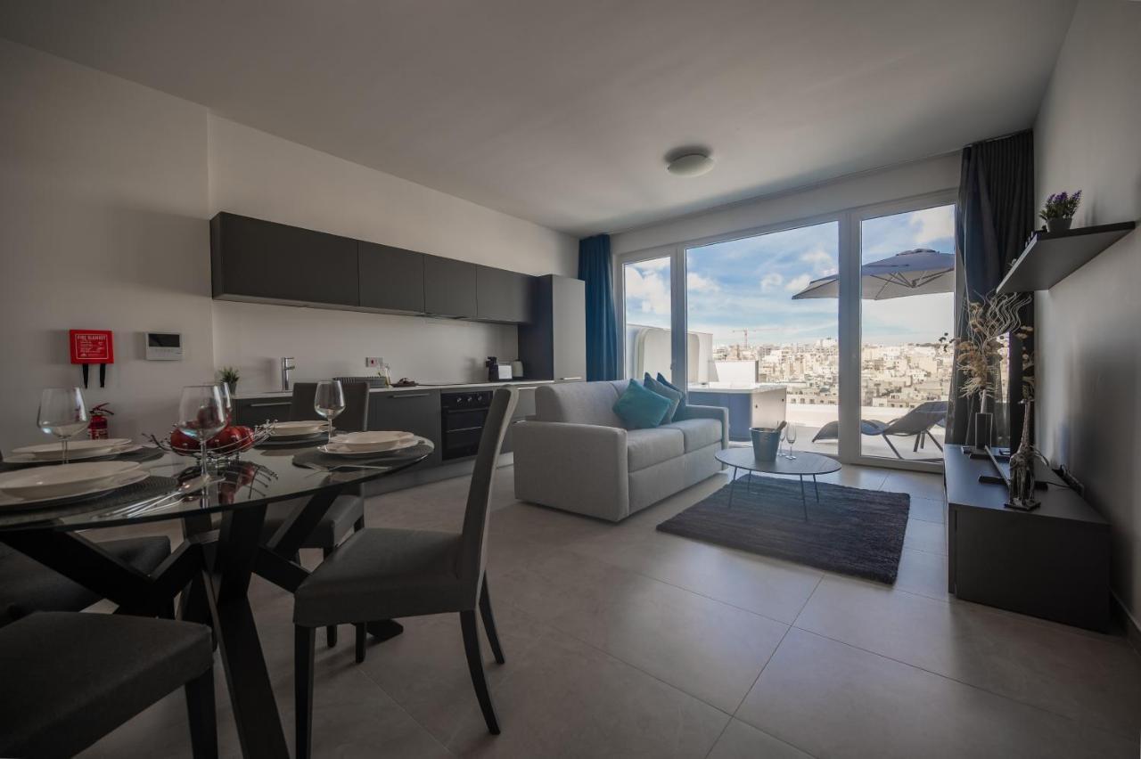 The Address Seafront Suites With Hot Tub Pietà Exterior foto