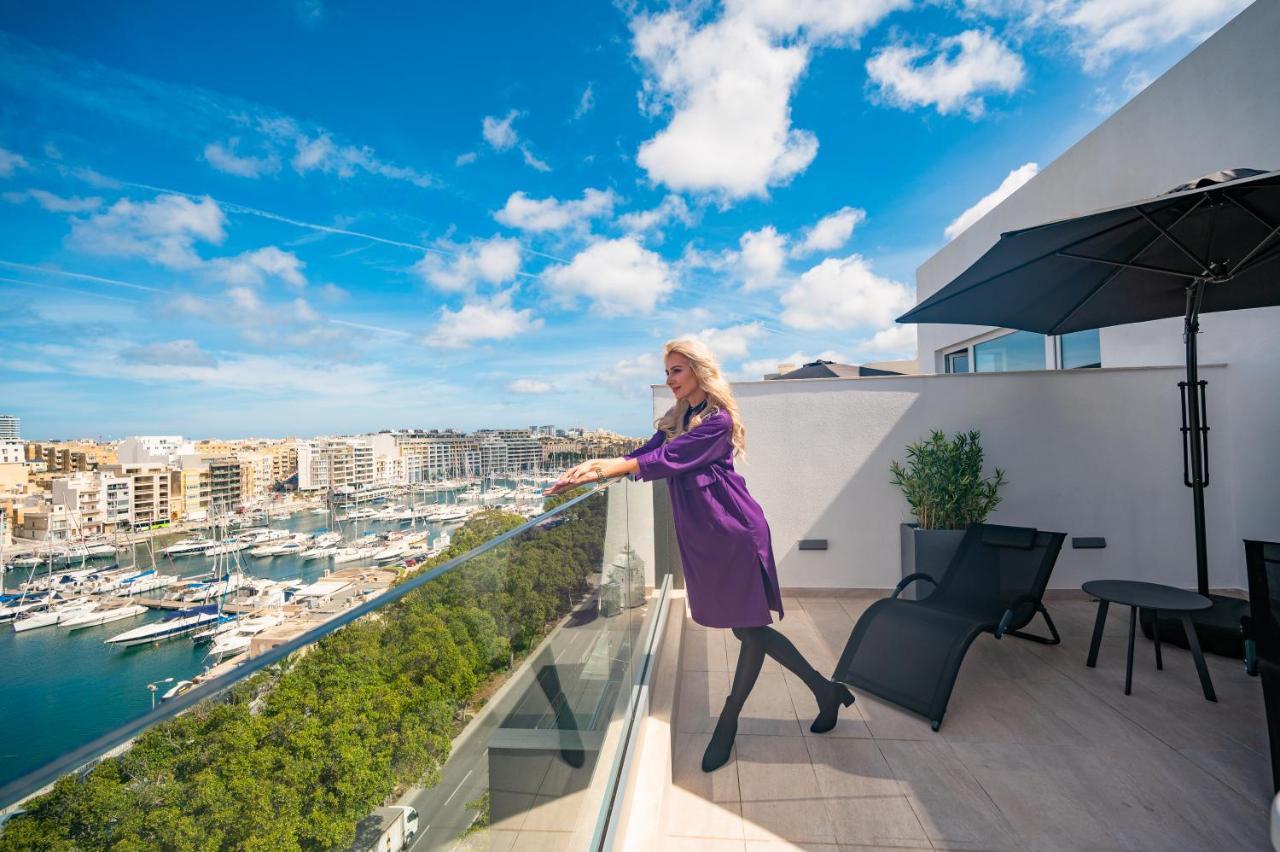 The Address Seafront Suites With Hot Tub Pietà Exterior foto