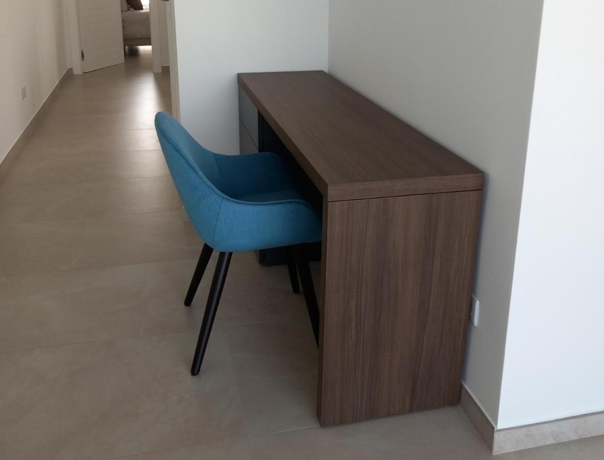 The Address Seafront Suites With Hot Tub Pietà Exterior foto